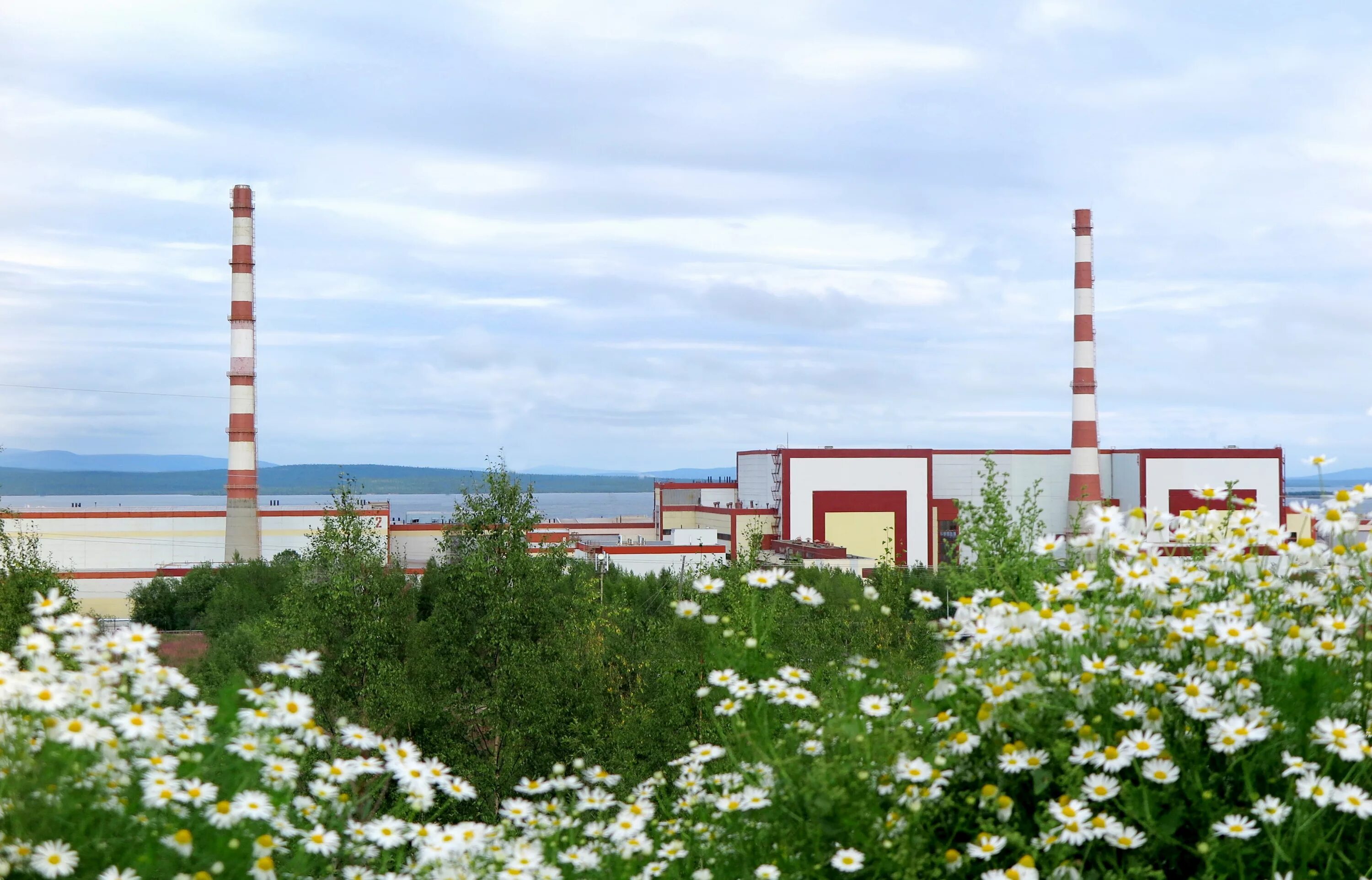 Полярные зори атомная электростанция. Кольская станция. Аэс полярные зори. Кольская аэс+полярные зори. Кольская аэс мурманская область.