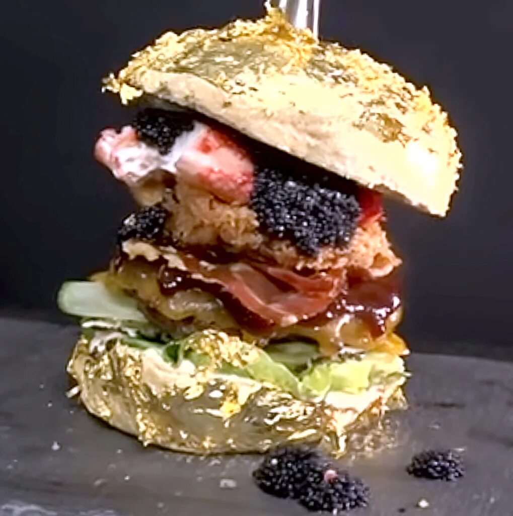 Бургер золотой мальчик. Самый дорогой бургер. Почему бургеры дорогие. Golden boy бургер. Самый дорогой бургер.