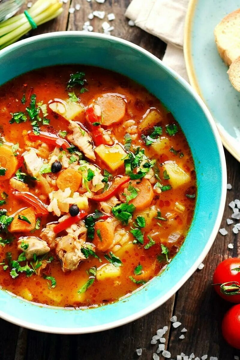Самые вкусные супы фото. Суп харчо. Харчо Марчо. Суп харчо суп. Тклапи для харчо.