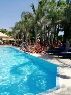 Mg club akman beach