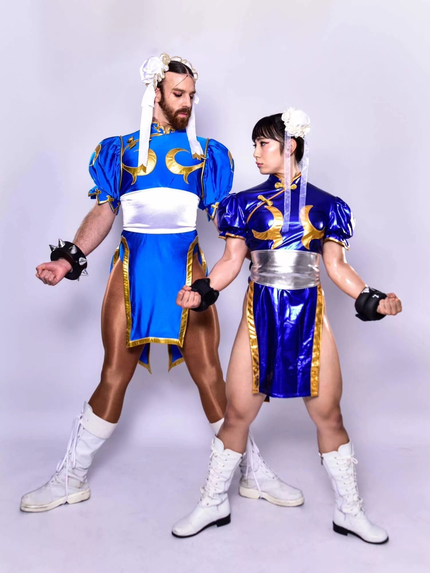 Cosplay chun. Джеки Чан косплей Чунь ли. Джеки Чан Чунь ли. Косплей Чун ли Геншин. Чун Юнь Геншин.