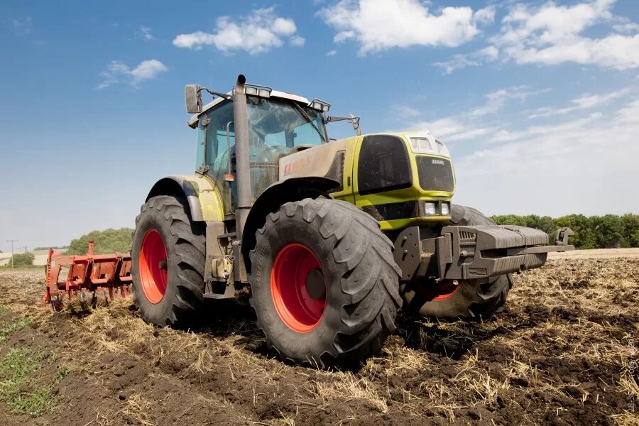 Профессия тракторист машинист. Техническое обслуживание тракторов. Профессия механизатор тракторист. Классификация сельскохозяйственных тракторов по тяговому усилию. 1.