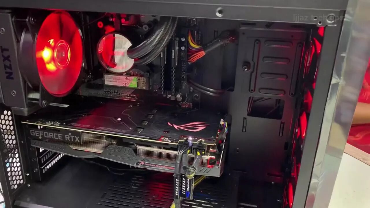 Rog strix gaming 4090. ASUS ROG RTX 2070. RTX 2070 ti ASUS. RTX 2070 Aurus. ASUS ROG Strix 2070.