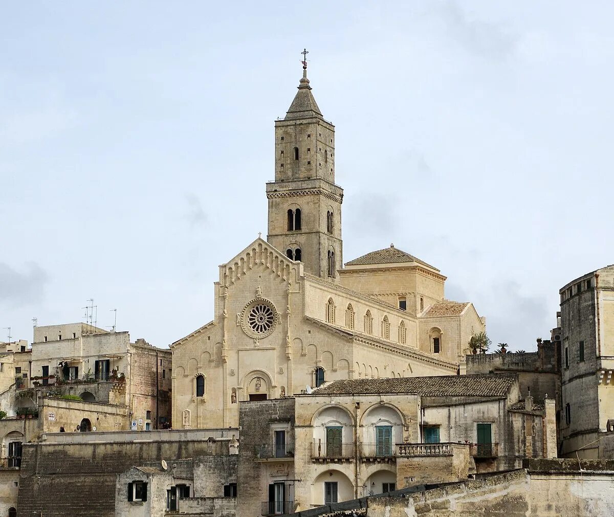 Включи матера. Matera cathedral матера. matera cathedral базиликата. matera italy. архиепархия генуи.