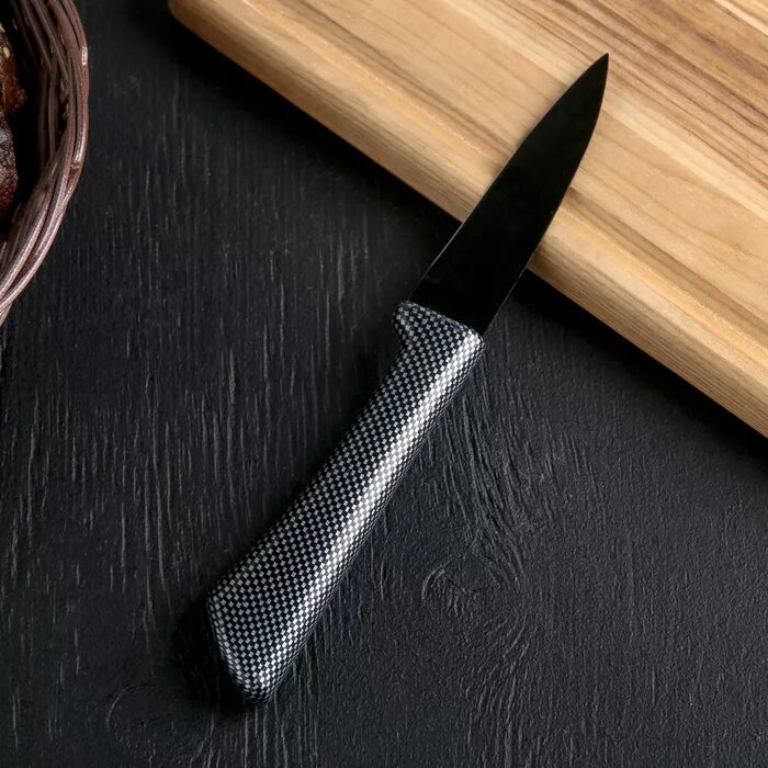 Нож кухонный черный. Нож Маврик лезвие карбон. Кухонный нож. Нож кухонный карбон.
