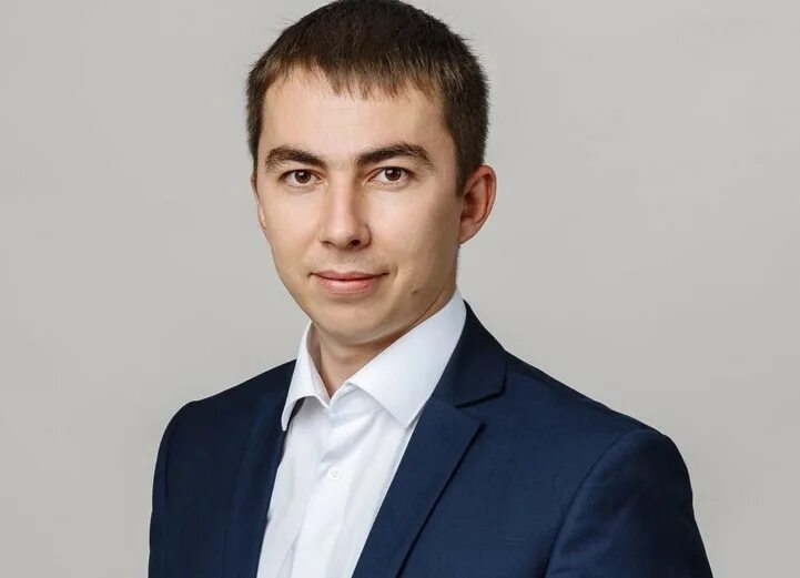 Любченков игорь ульяновск фото семьи Классное время! Ульяновские знаменитости вспоминают свои школьные годы / Новостн