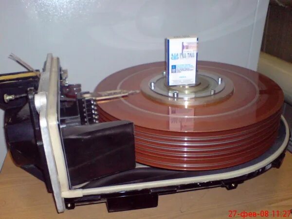 Диск мс. Жесткий диск Бабина 80. Советский жесткий диск МС 5405. Изот жесткий диск. HDD диска IBM 3340.