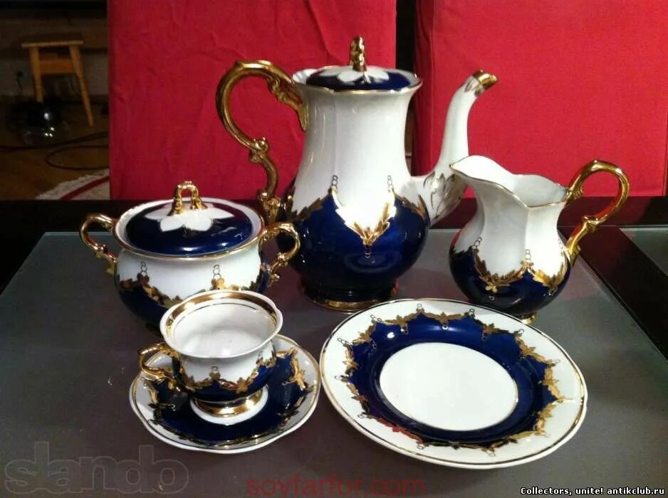 чайный сервиз красный бутон барановский фарфоровый. сервиз барановский фарфоровый завод (барановка). чайный сервиз барановка ссср. сервиз красный бутон барановского завода. барановские сервизы.