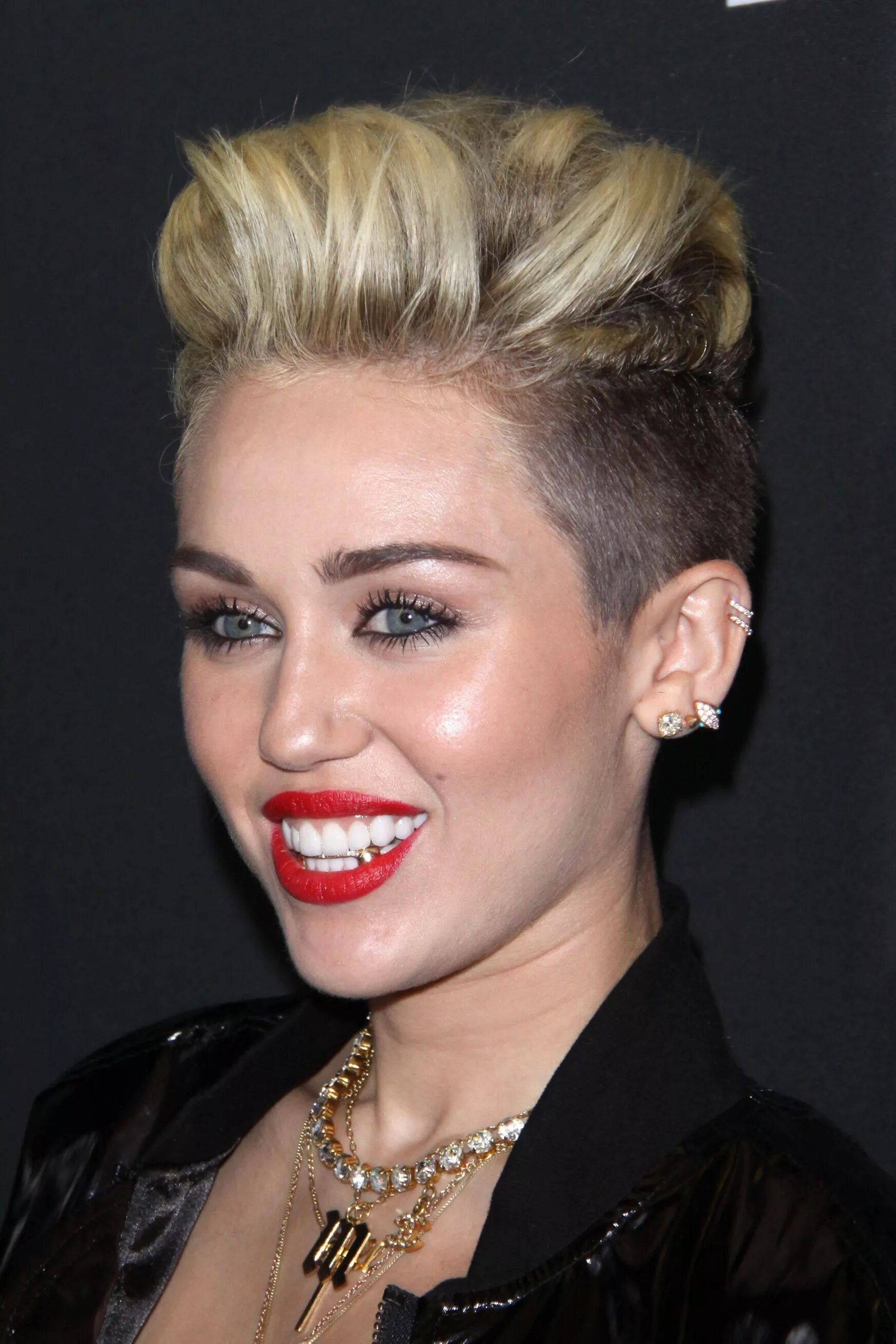 Miley cyrus broken