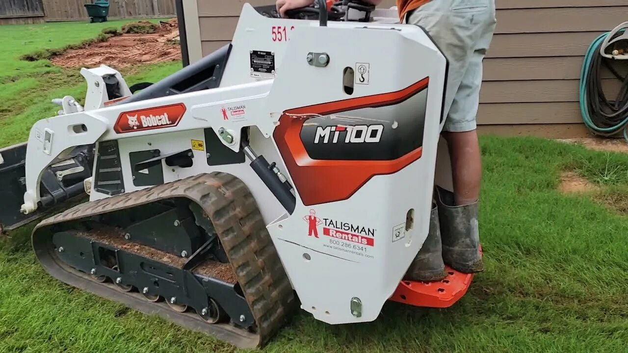 Бобкэт видео. Bobcat mt100. бобкэт мт 55. бобкэт мт 100. bobcat mt85 траншеекопатель.