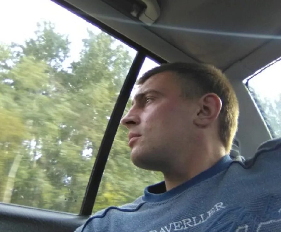 28 августа мужчина. Рклв 8 фото. Симпатичный мужчина. Мужчина на природе. Бизнесмен.