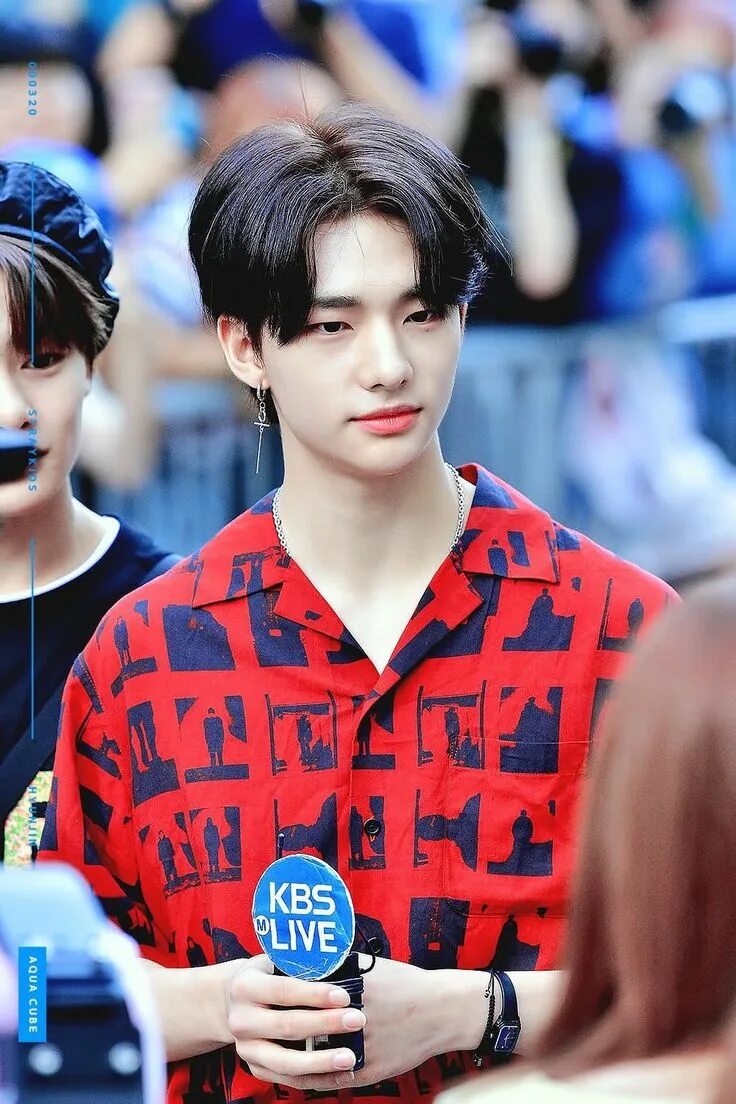 Факты о хенджине из stray kids. Хван хёнджин. Хван хенджин 2022. Хён джин stray kids. Факты о хенджине из stray kids.