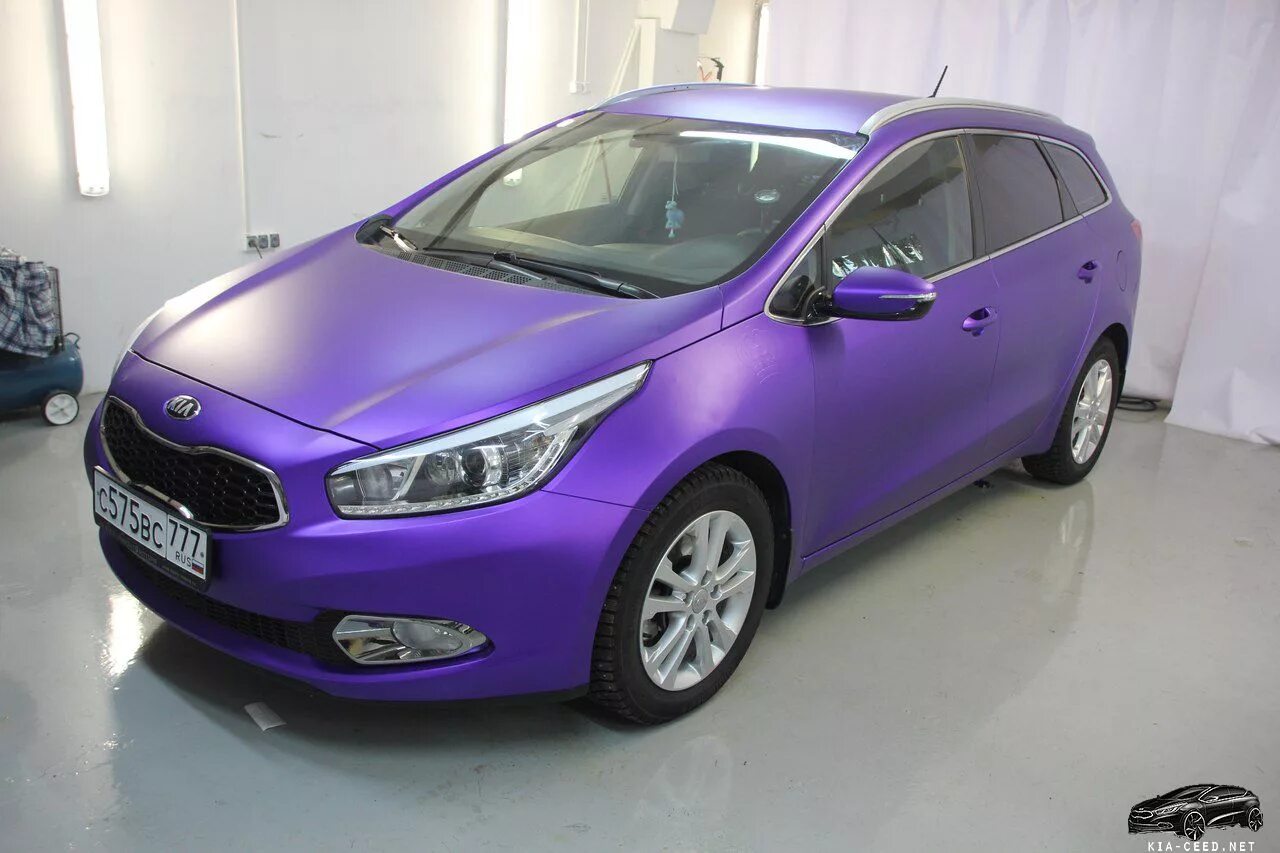 Kia Ceed фиолетовый матовый. Kia Ceed 2 фиолетовый. Ceed 2023. Kia Ceed розовая. Сид в сборе