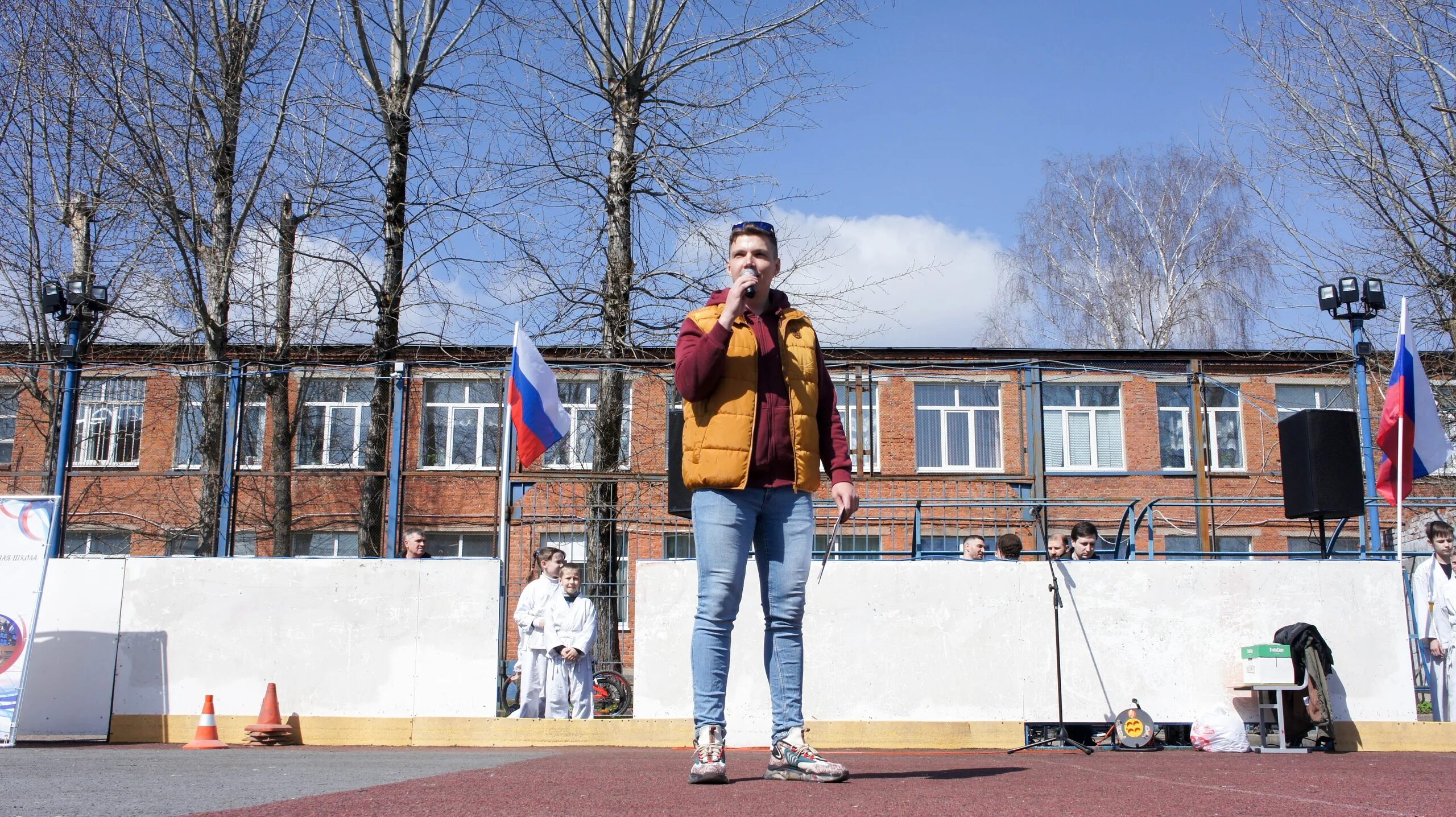 Персей калуга каратэ. Персей калуга директор. Пожар в персей в москве. Тц персей для детей. Персей магазин для детей.