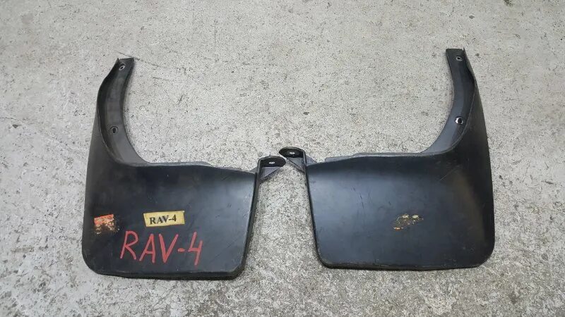 брызговики на рав 4. задний правый брызговик на рав 4 1995г. брызговики rav4 2020.
