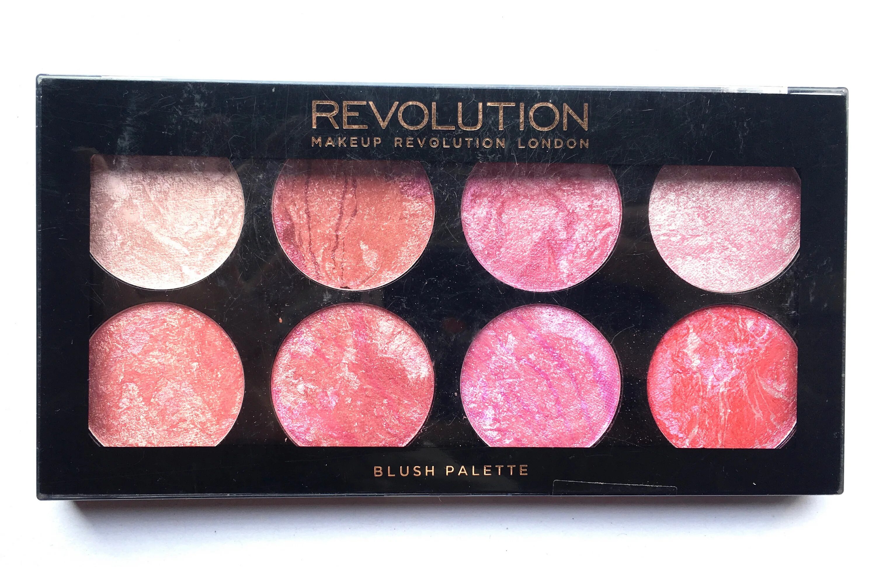Палетка румян революшен. Makeup revolution blush. Makeup revolution blush. Румяна революшн свотчи. Makeup revolution blush.