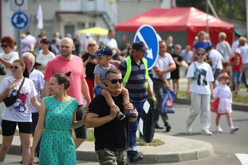 Город 555. Город 555. Гостиница 555 шелехов. Город 555. Гостиничный комплекс волгоград.