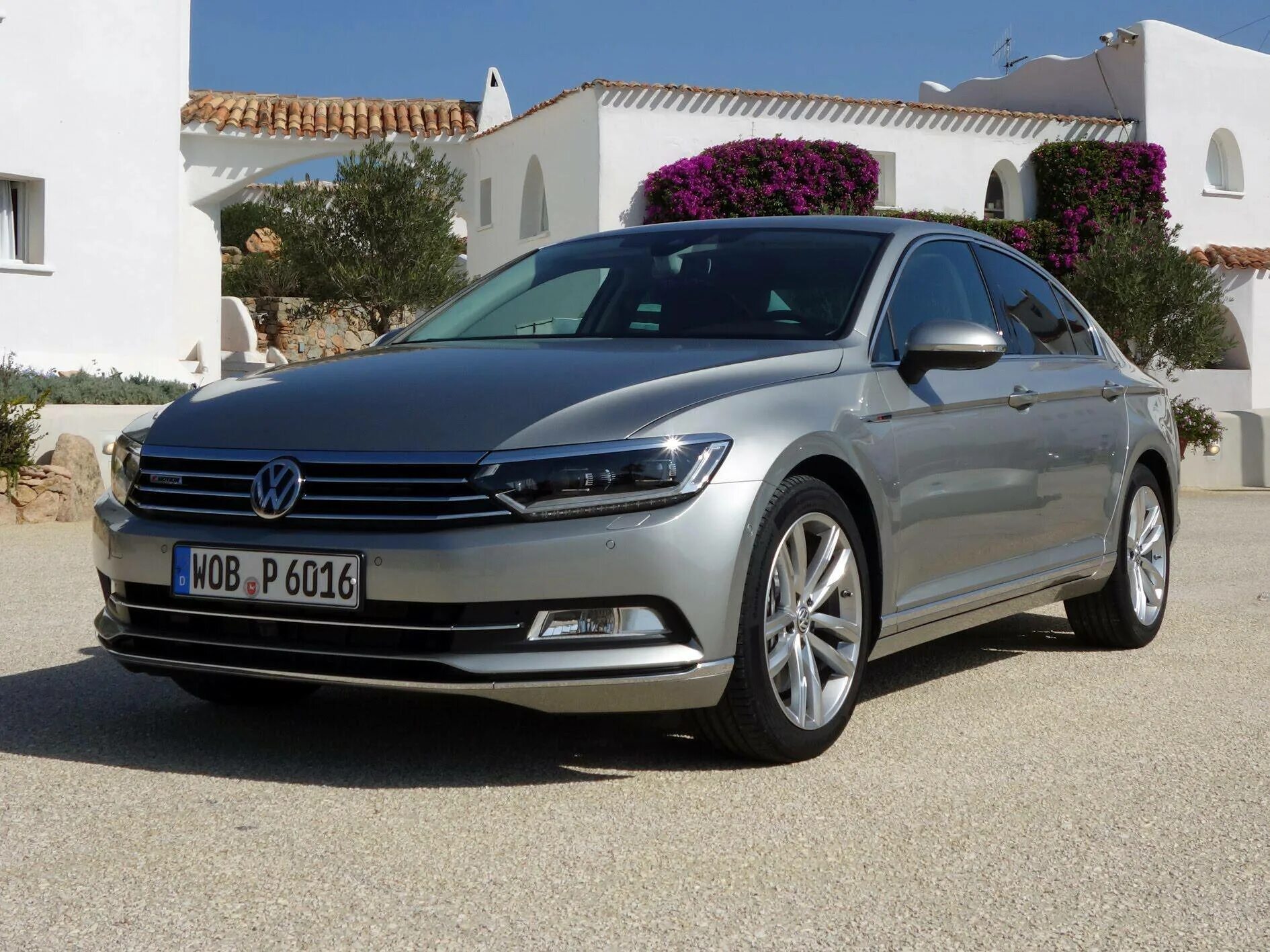 Пассат б8 какие двигатели. Vw passat cc 2016. vw passat 2016. фольксваген пассат б 10. фольксваген пассат 2016.