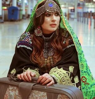 #afghan #jewelry #headpiece #cloths Afghani Clothes, Afghan Girl, Pakistani...