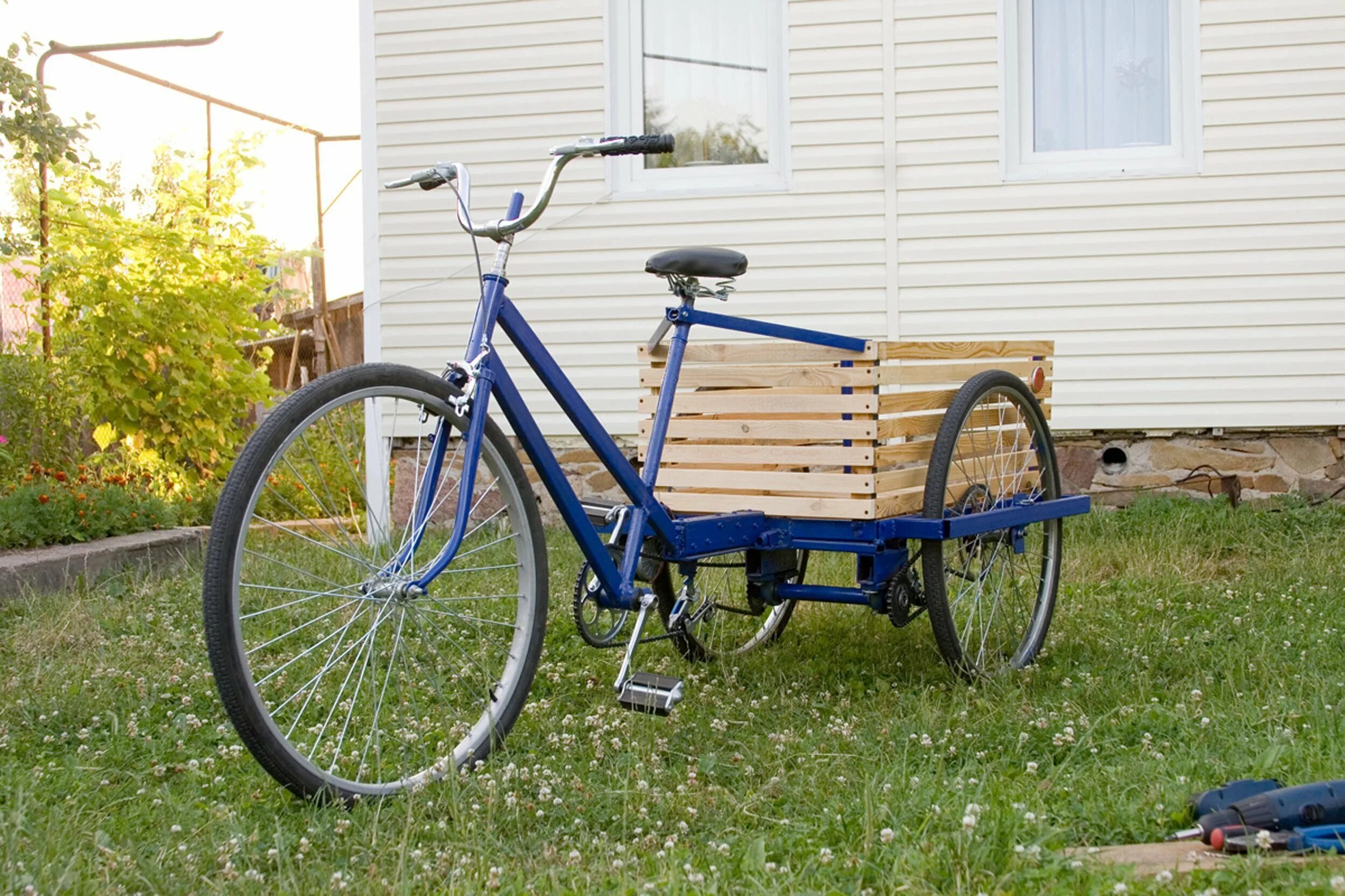 Вело сделай сам. Карго байк грузовой велосипед. Самоделки для велосипеда. Самодельный грузовой велосипед. Самодельный трёхколёсный велосипед взрослый.
