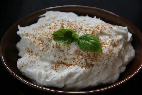 Сметанный с хреном