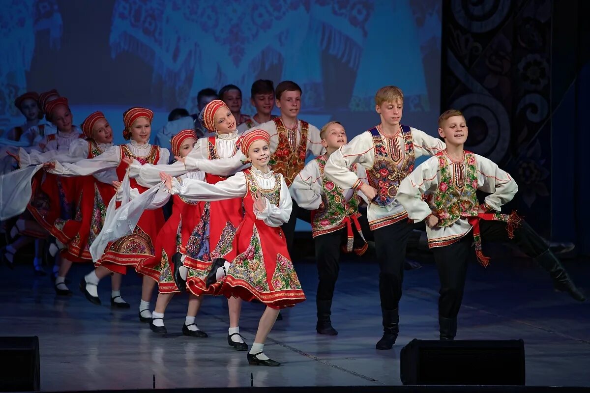 когуерз группы камертон дк русланг ульяновск. творческие коллективы учреждений культуры. творческие коллективы учреждений культуры. дк потапова павловский посад. творческие коллективы и учреждения культуры.