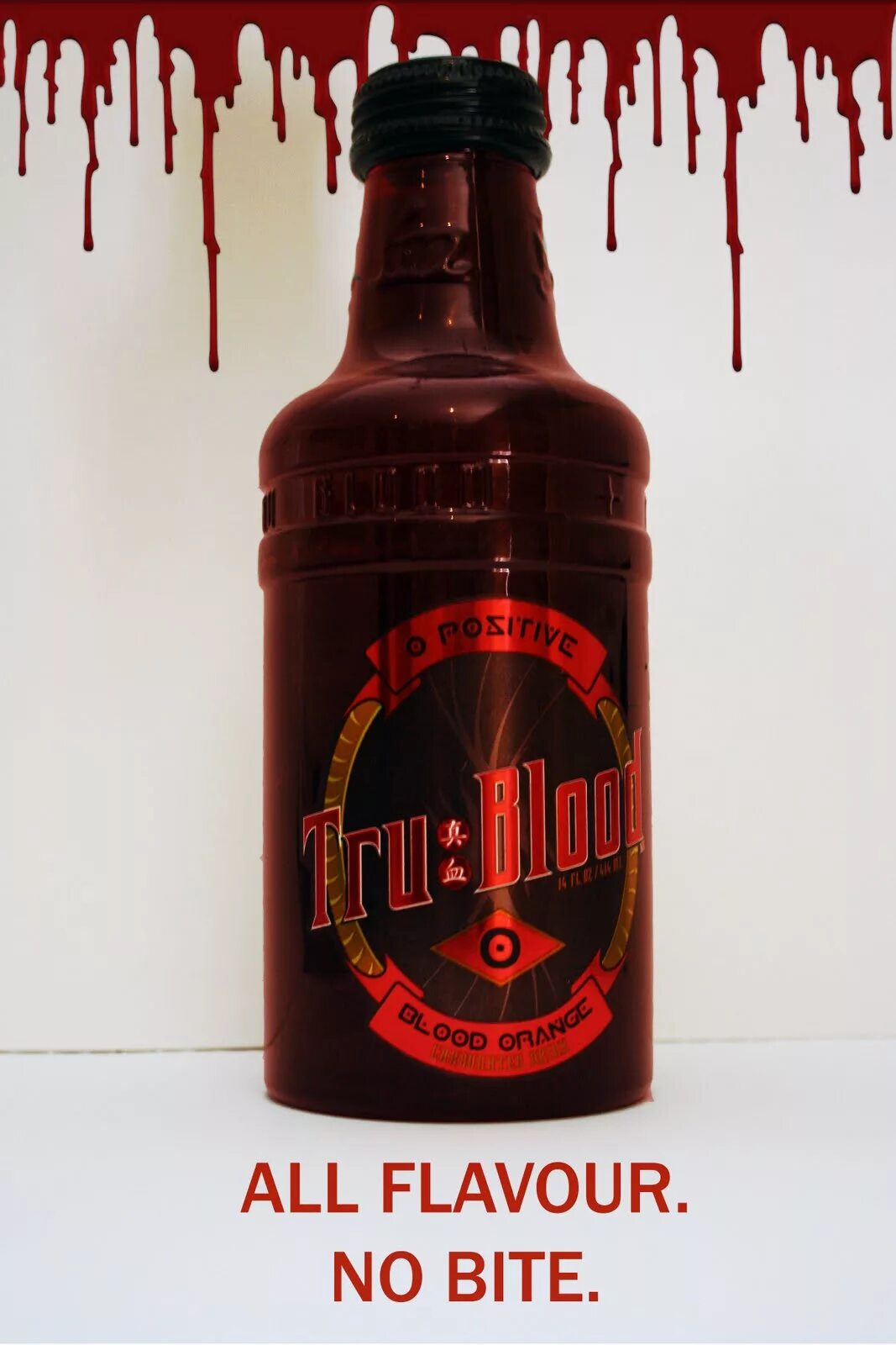 True drinks. Кровавый напиток. Виски Blood. Виски с кровью. Напиток демона.