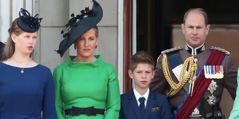 The windsors a royal family