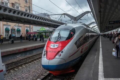 Сапсан приходит на какой вокзал в москве