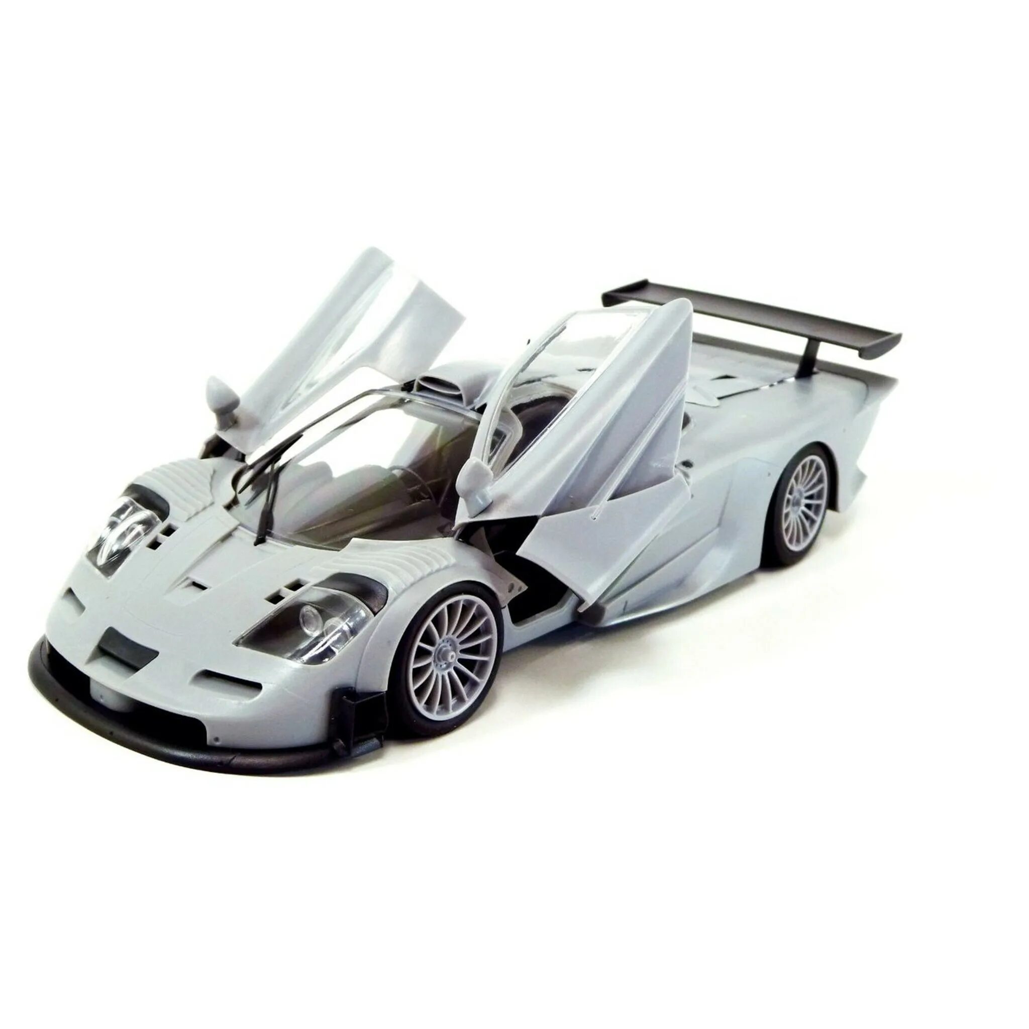 Items car. 1/24 MCLAREN f1 GTR 1997. MCLAREN 1/24 Aoshima. Аошима Макларен 1/24. Кит комплект Maclaren.