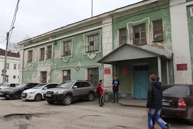 Военкомат здание. Военкомат аша. Военкомат здание. Призывная комиссия в военкомате. Черемшанский военкомат.