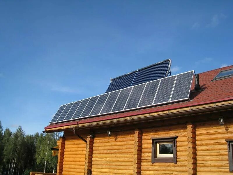 Солнечная черепица тесла. Панели solar декор. Дом с солнечными батареями. Дом с солнечными батареями. Крепление солнечных панелей.