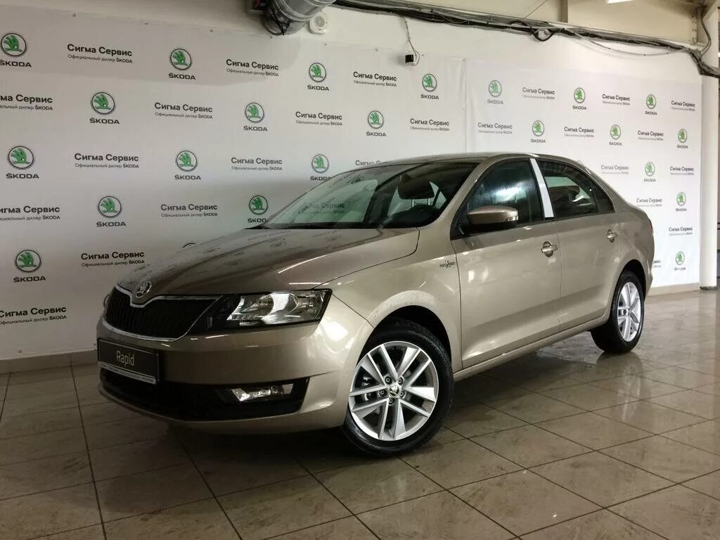 Skoda Rapid 2019 1.6. Шкода Рапид 2019. Шкода Рапид 2019 лифтбек. Машина Шкода Рапид 2019. Купить октавию новую у официального дилера