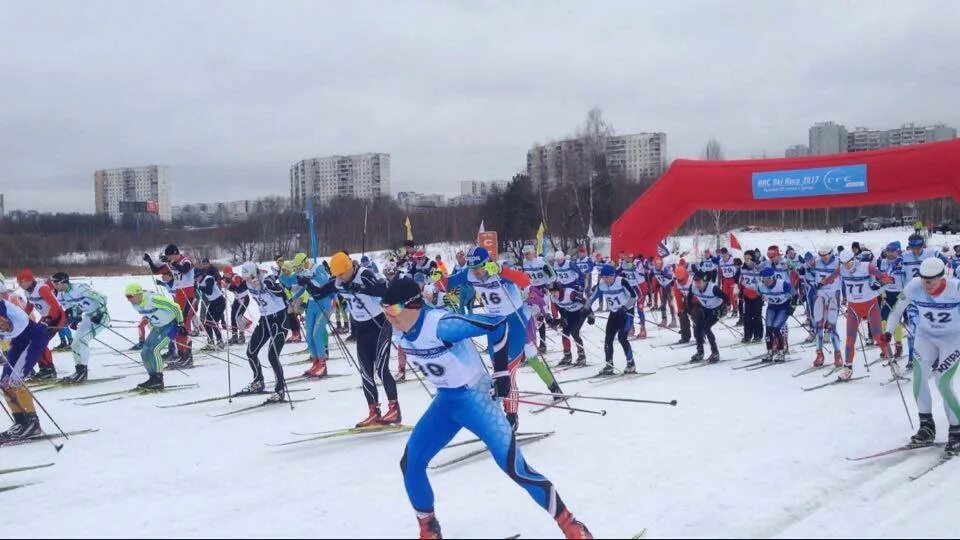 Альфа битца сайт. Битца лыжная база. Лыжная трасса Битца. Спортклуб Альфа Битца. Лыжная гонка в Битце.