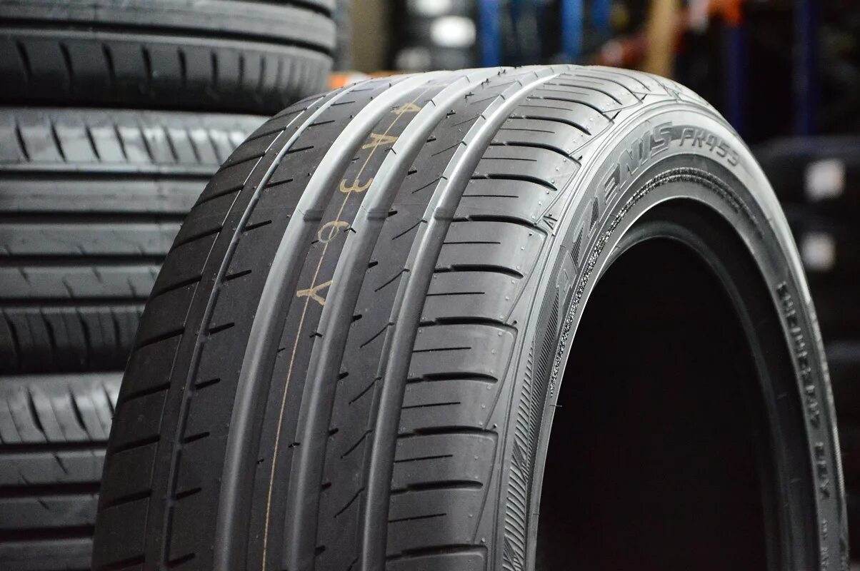 Купить шины летние 245 18. 245/45 R18. Falken fk451. Автомобильная шина Falken Azenis FK-453 235/45 r17 97y летняя. Автомобильная шина Falken Azenis FK-453 215/45 r17 91y летняя.