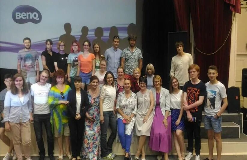 Розы люксембург 170. Иркутский филиал ВГИК. Филиал ВГИК Иркутск. ВГИК Иркутск колледж. Кинематографические вузы Иркутск.