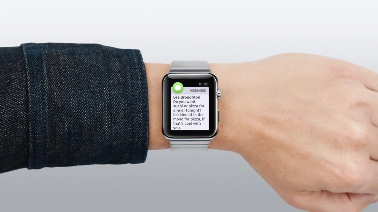 Messages watch. Умные часы прикол. смарт часы прикол. apple watch сообщения. сообщения на смарт часах приколы.