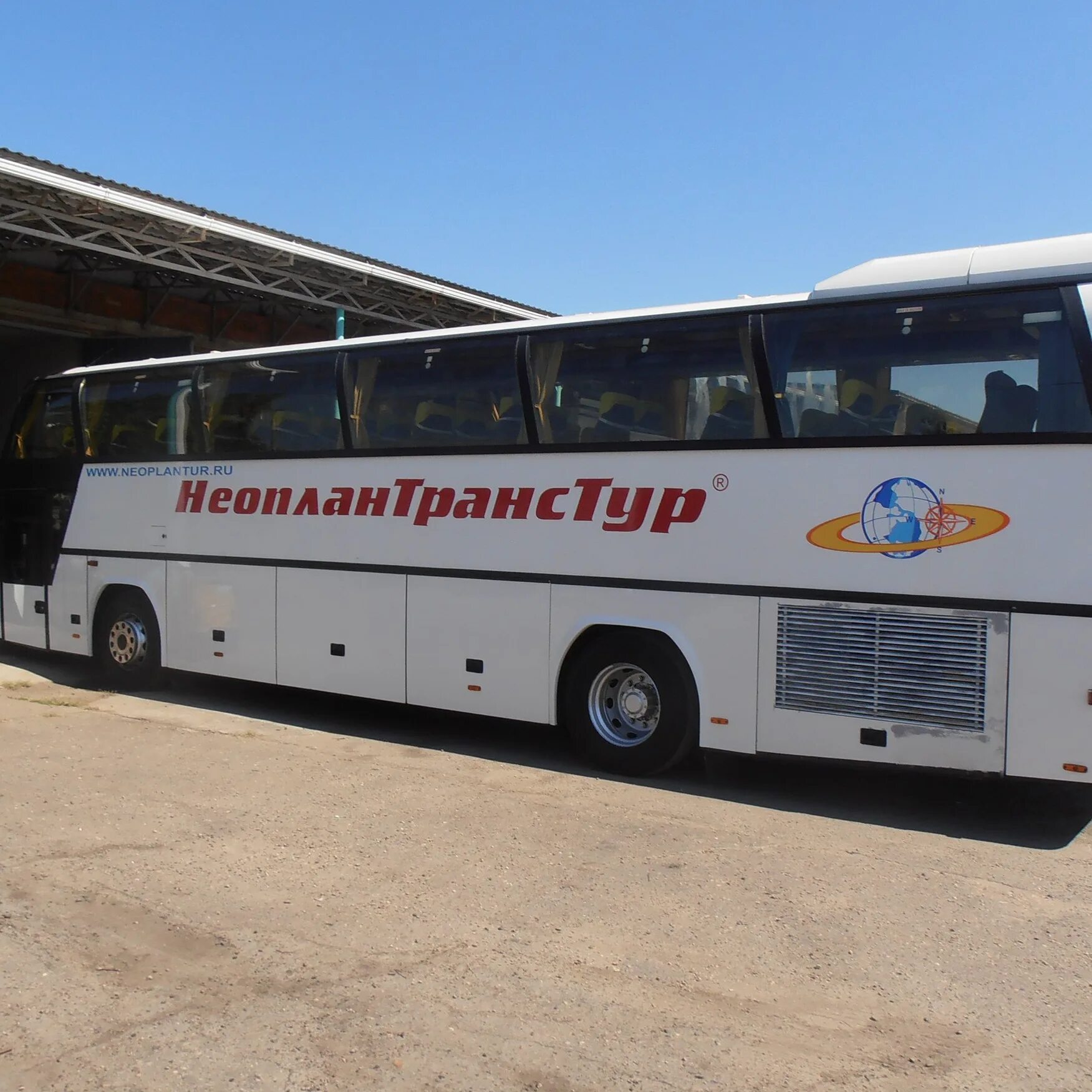 Неоплан Черкесск Москва. Neoplan Mercedes Setra. Автобус Майкоп. Автобус Москва Майкоп.