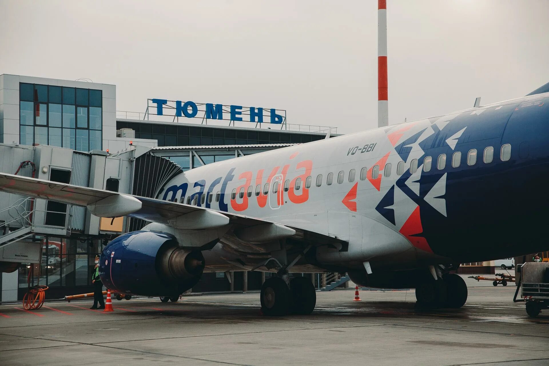 Уральские авиалинии тюмень жуковский. Рощино споттинг. Прилетевшие в тюмень. Прилетевшие в тюмень. Прилетевшие в тюмень.