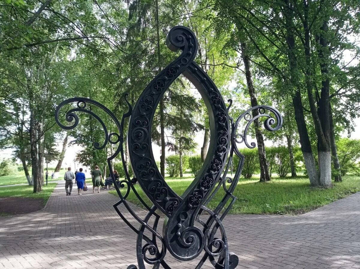 В каком городе находится памятник букве. Памятник букве о в вологде. памятник букве 0 в вологде. вологодский памятник букве о.