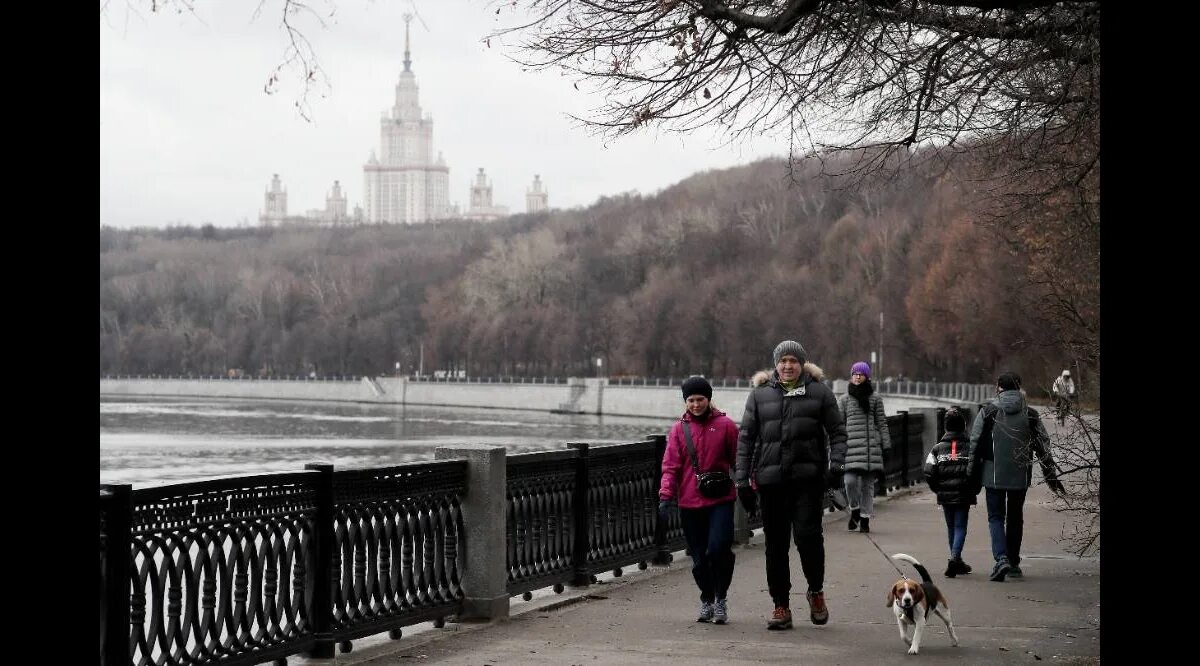 Москва в ноябре. Зима в Москве. Москва осенью. Теплая зима.