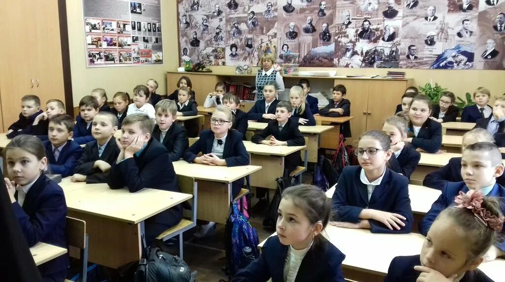 Моу сош 18 с уиоп орехово-зуево. Моу сош 11 орехово зуево. Школа 11 орехово-зуево классы. Моу сош 26 орехово-зуево. 5 школа орехово-зуево.