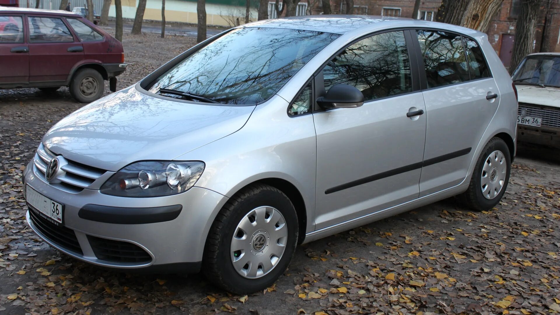 6. 6 мт. Гольф плюс 2006 год. Гольф плюс 2006 год. Golf plus 2006.