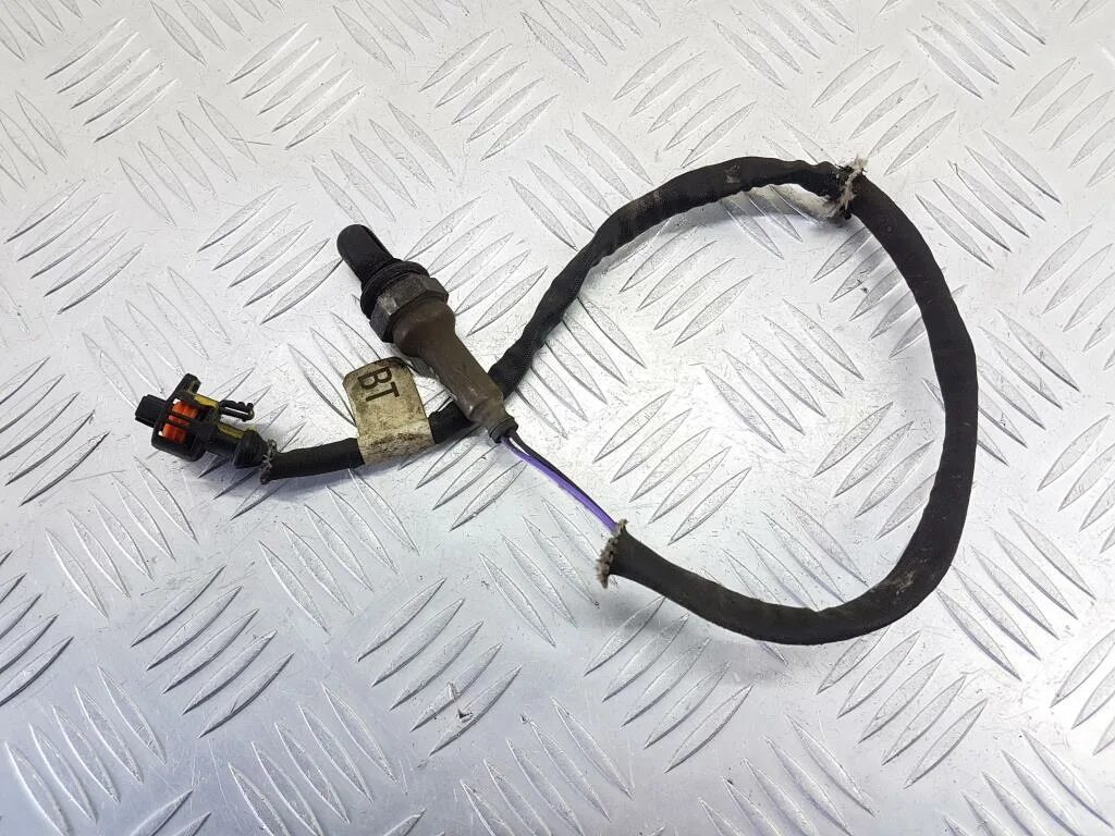 Датчик кислорода опель антара 3. Лямбда зонд opel astra о. Датчик кислородный на опель корса с. Лямбда зонд опель инсигния 1. Лямбда 2 опель.