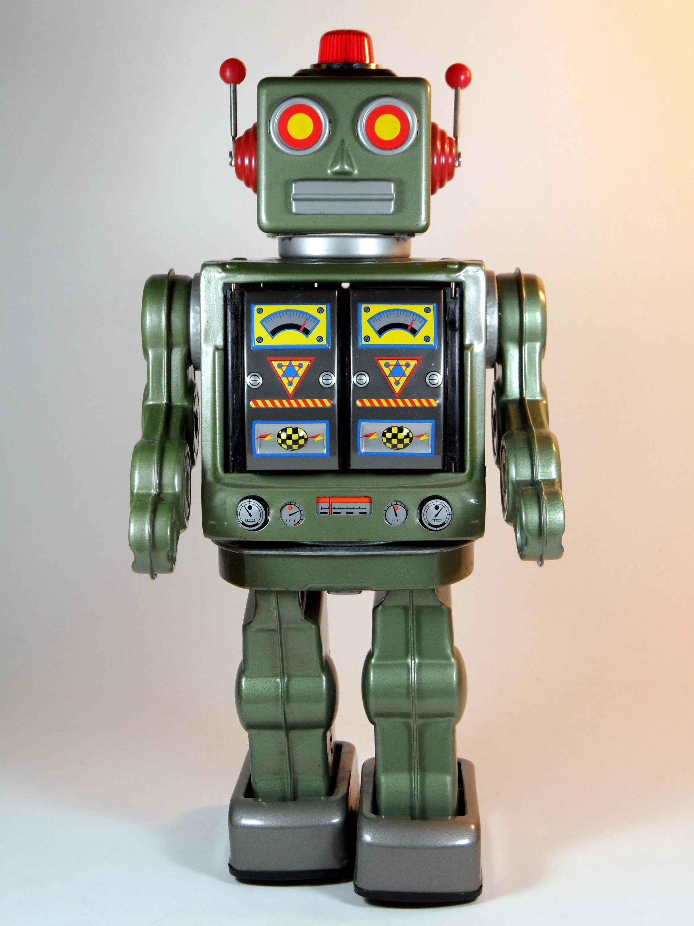 Робаты. Робот. Робо. Игрушка робот. Квадратный робот.