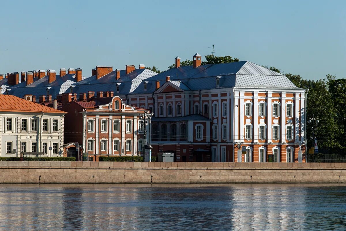 СПБГУ 12 коллегий. Здание двенадцати коллегий в Санкт-Петербурге. Здание двенадцати коллегий СПБГУ. СПБГУ здание 12 коллегий коридор.