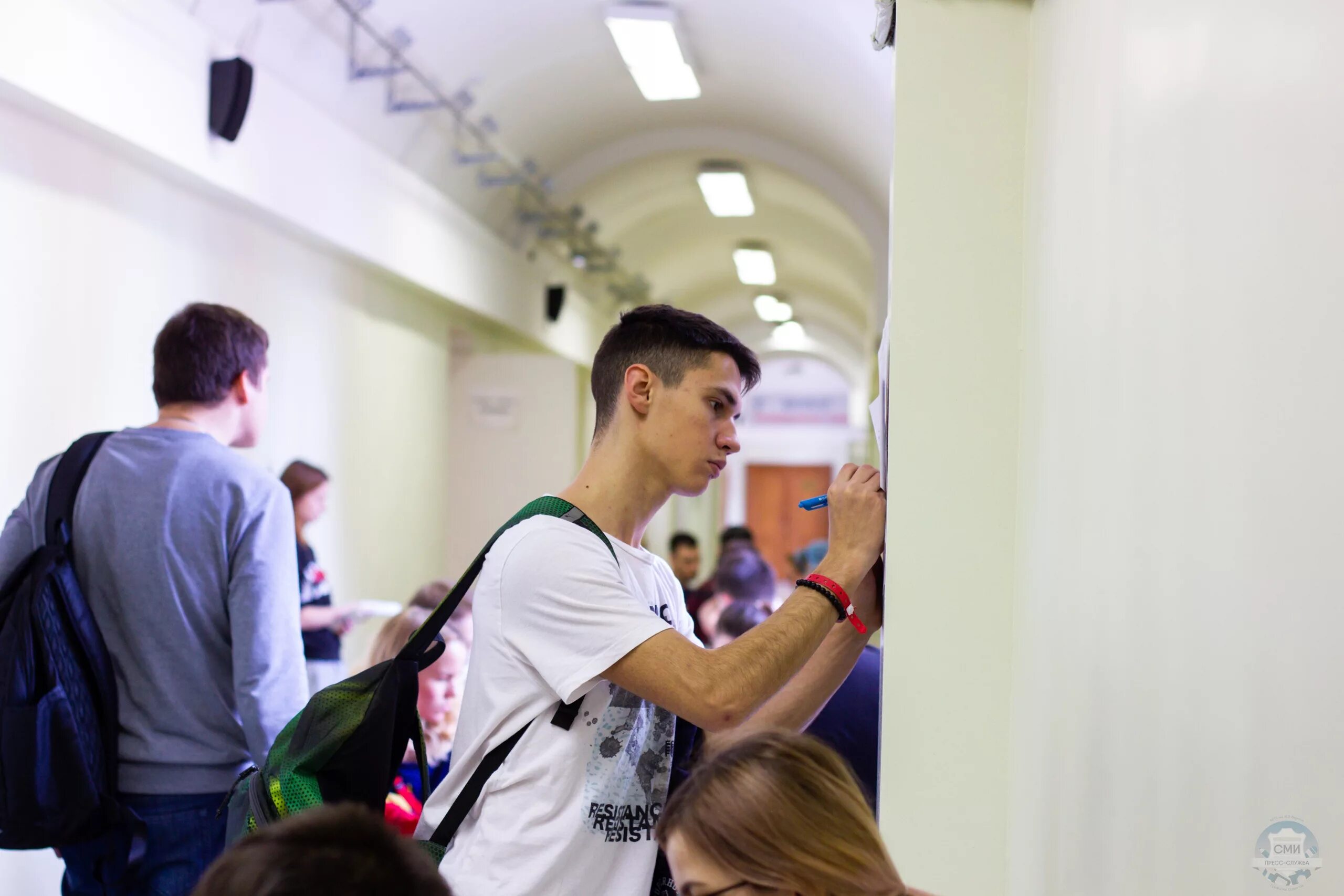 Э баумана. Слободской дворец мгту им баумана. Мгу дубна. Факультет ибм мгту баумана. Студенты мгту им баумана.