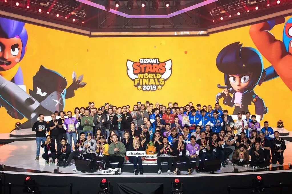 Stars world final. World Championship Brawl Stars. Кибертурнир по БРАВЛ старса. Navi Brawl Stars Esports Championship. Кибертурнир по БРАВЛ страсустарск.