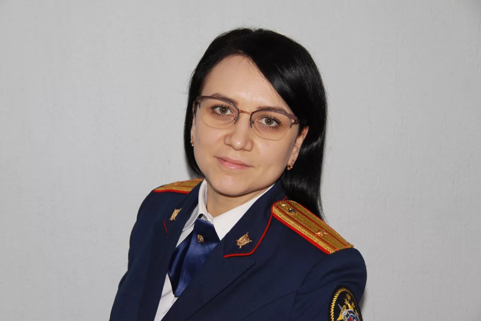 Следователь комитет. Следователь мвд майор юстиции.