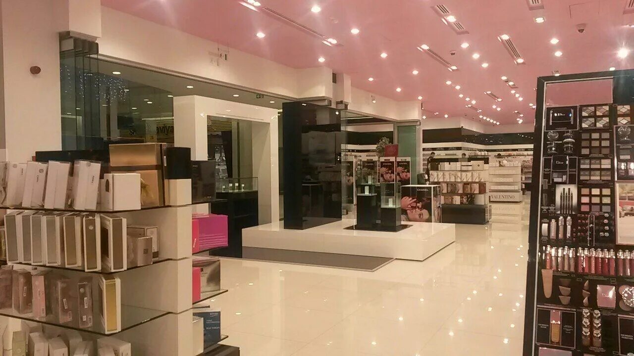 28 молл баку. 28 молл баку тц. 28 mall баку магазины. тц 28 мая в баку. тц дениз молл баку.